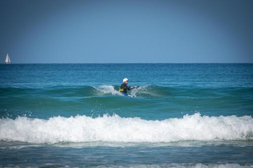 2025-05-17-Wave-ski-multi-niveau-13