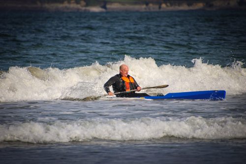 2026-10-10-CCKQC-Les-adultes-a-la-plage-0058