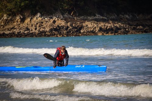 2026-10-10-CCKQC-Les-adultes-a-la-plage-0067