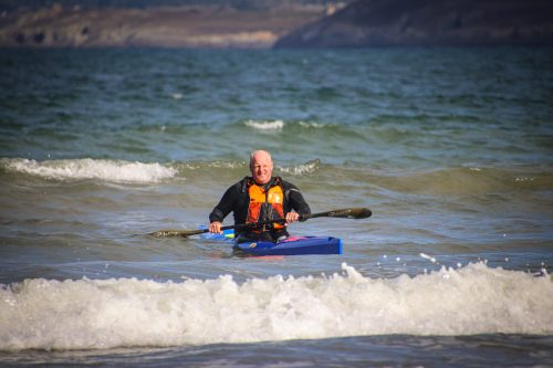2026-10-10-CCKQC-Les-adultes-a-la-plage-0073
